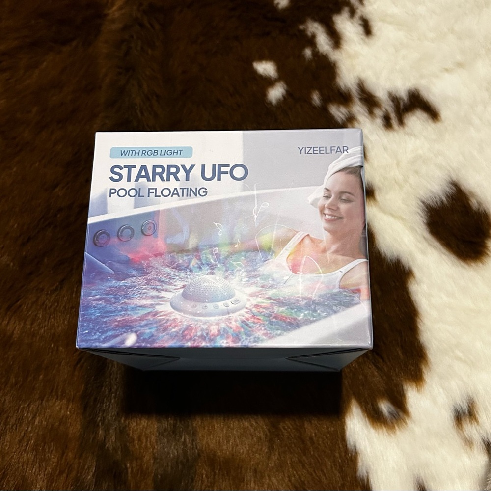 Yizeelfar Starry UFO Pool Floating Light